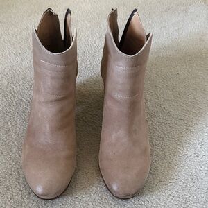 Ron White Tan Ankle Booties